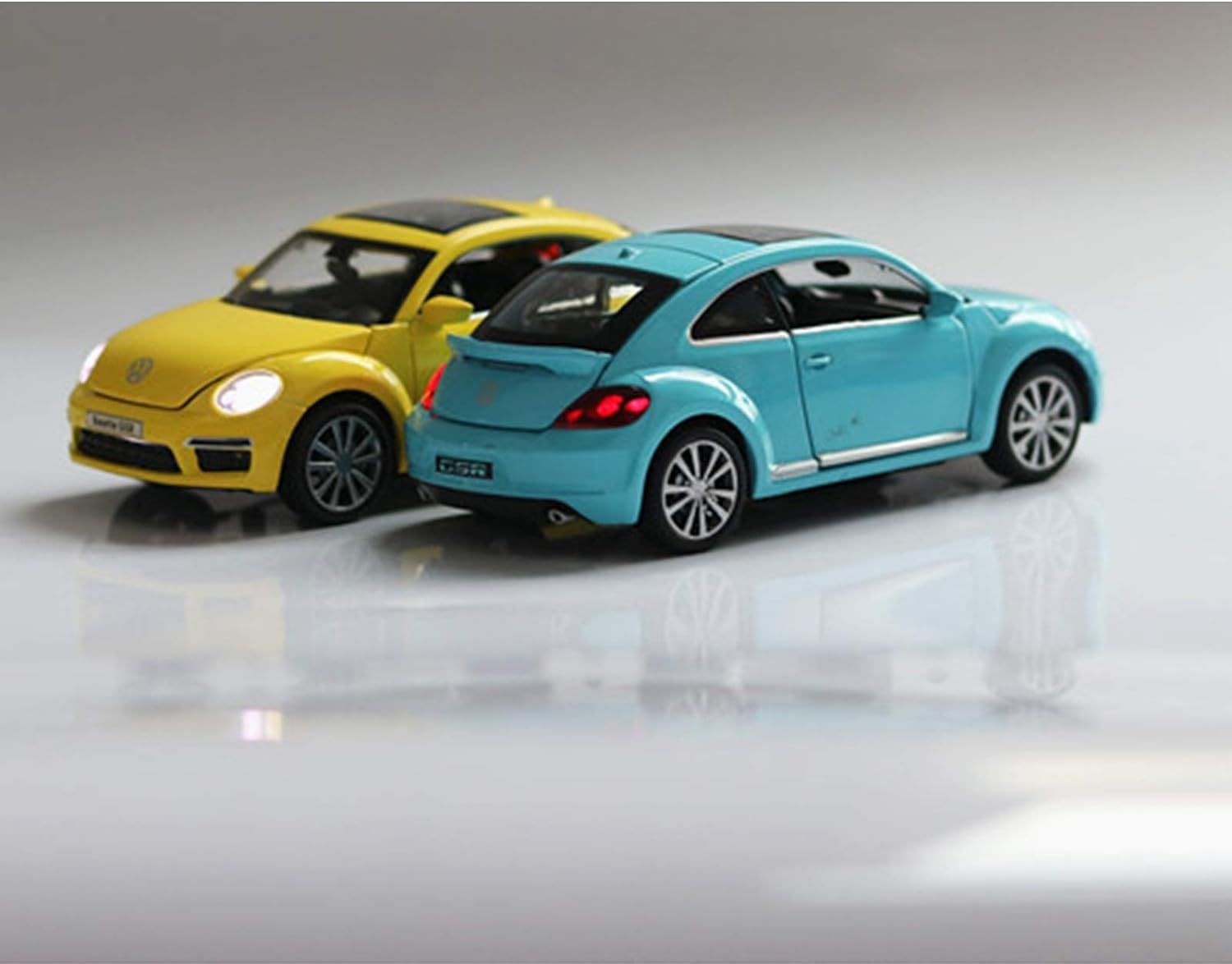 Volkswagen Beetle 1:2 Diecast Scale Model Metal Pull Back Toy car for Kids with Openable Doors & Light, Music Toy Vehicle for Kids【 MULTICOLOR 】