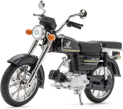 1:12 SIMULATED HONDA JIALING MOTORCYCLE JH70 GIFT MOTORCYCLE MODEL ALLOY TOY MODEL FOR DECORATION MODEL OF MOTORCYCLE [SIZE:-17.5CM*11.5CM*3.3CM]【RANDOM COLOUR】