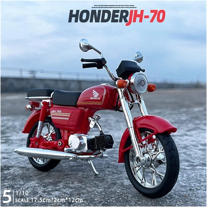 1:12 SIMULATED HONDA JIALING MOTORCYCLE JH70 GIFT MOTORCYCLE MODEL ALLOY TOY MODEL FOR DECORATION MODEL OF MOTORCYCLE [SIZE:-17.5CM*11.5CM*3.3CM]【RANDOM COLOUR】