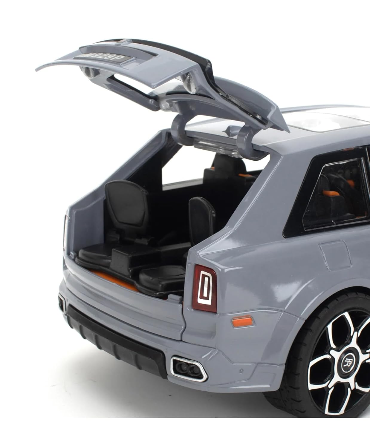 BIG SIZE ROLLS ROYCE CULLINAN 1:24 DIECAST METAL PULLBACK TOY CAR WITH OPENABLE DOORS & LIGHT, MUSIC BOYS CAR FOR KIDS BEST TOYS GIFTS TOYS FOR KIDS [SIZE:-22.5CM*9CM*7.5CM]【 MULTICOLOR 】