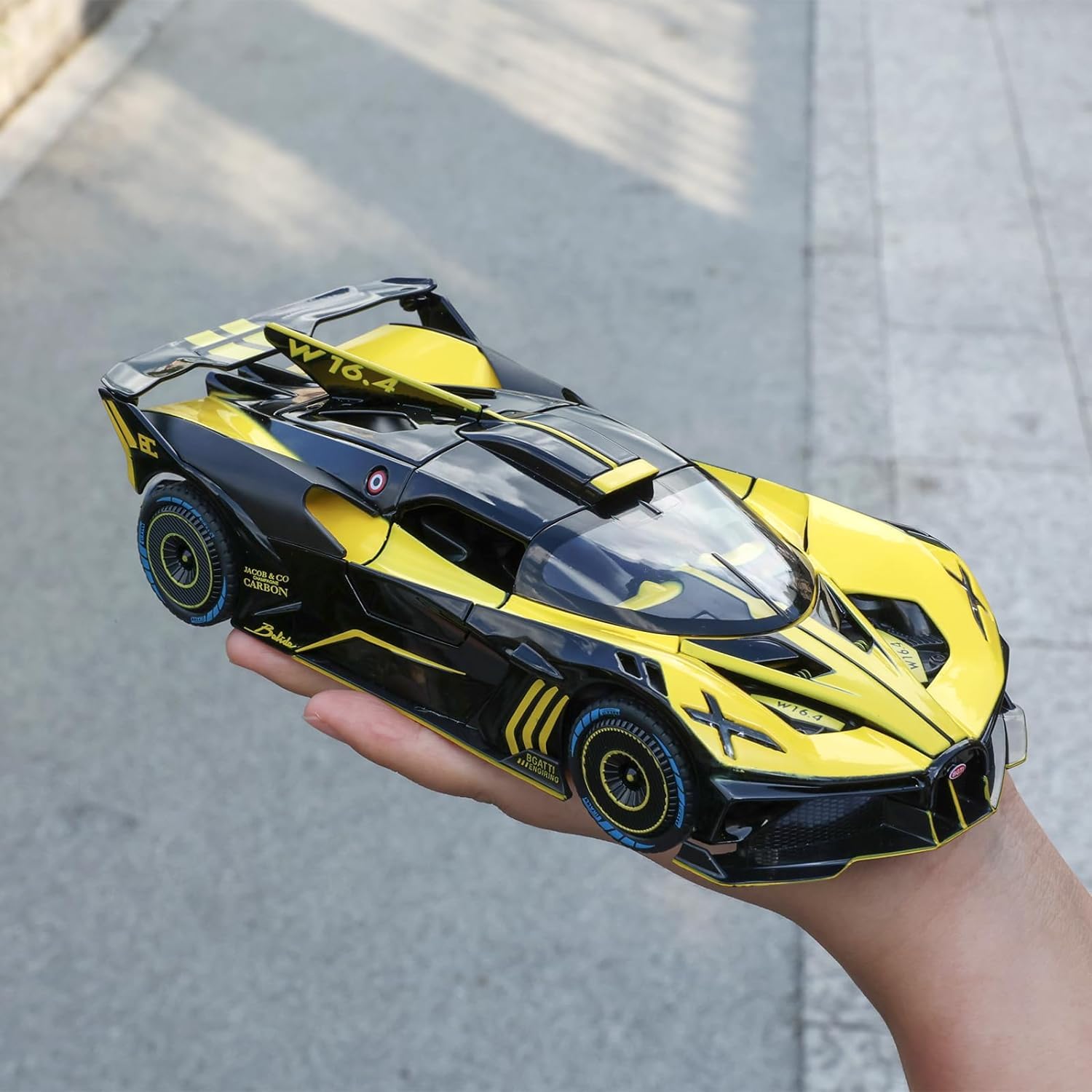 BIG SIZE BUGATTI BOLIDE 1:24 DIECAST METAL PULLBACK TOY CAR WITH OPENABLE DOORS & LIGHT, MUSIC BOYS CAR FOR KIDS BEST TOYS GIFTS TOYS FOR KIDS [SIZE:-21.5CM*9.8CM*5CM]【 MULTICOLOR 】