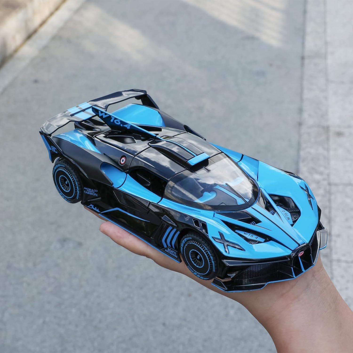 BIG SIZE BUGATTI BOLIDE 1:24 DIECAST METAL PULLBACK TOY CAR WITH OPENABLE DOORS & LIGHT, MUSIC BOYS CAR FOR KIDS BEST TOYS GIFTS TOYS FOR KIDS [SIZE:-21.5CM*9.8CM*5CM]【 MULTICOLOR 】