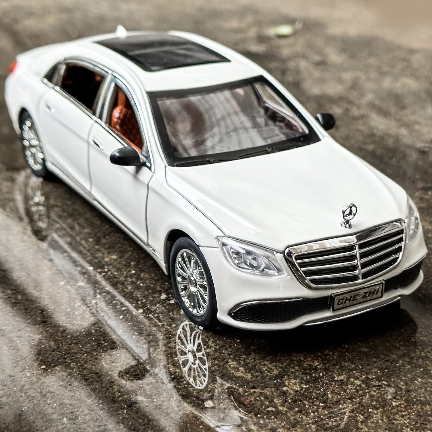 BIG SIZE MERCEDES BENZ E300 1:24 DIECAST METAL PULLBACK TOY CAR WITH OPENABLE DOORS & LIGHT, MUSIC BOYS CAR FOR KIDS BEST TOYS GIFTS TOYS FOR KIDS [SIZE:-22CM*9CM*7CM]【 MULTICOLOR 】