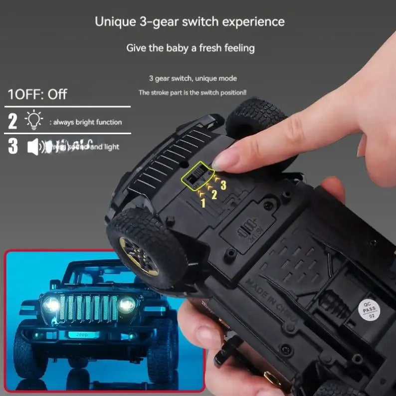 Big Size 1:24 Diecast Model Alloy Jeep Wrangler Rubicon 1941 Metal Pull Back with 6 Openable Doors & Sound Light Auto Toy car [20.5Cm *10.8Cm *10.5 Cm]