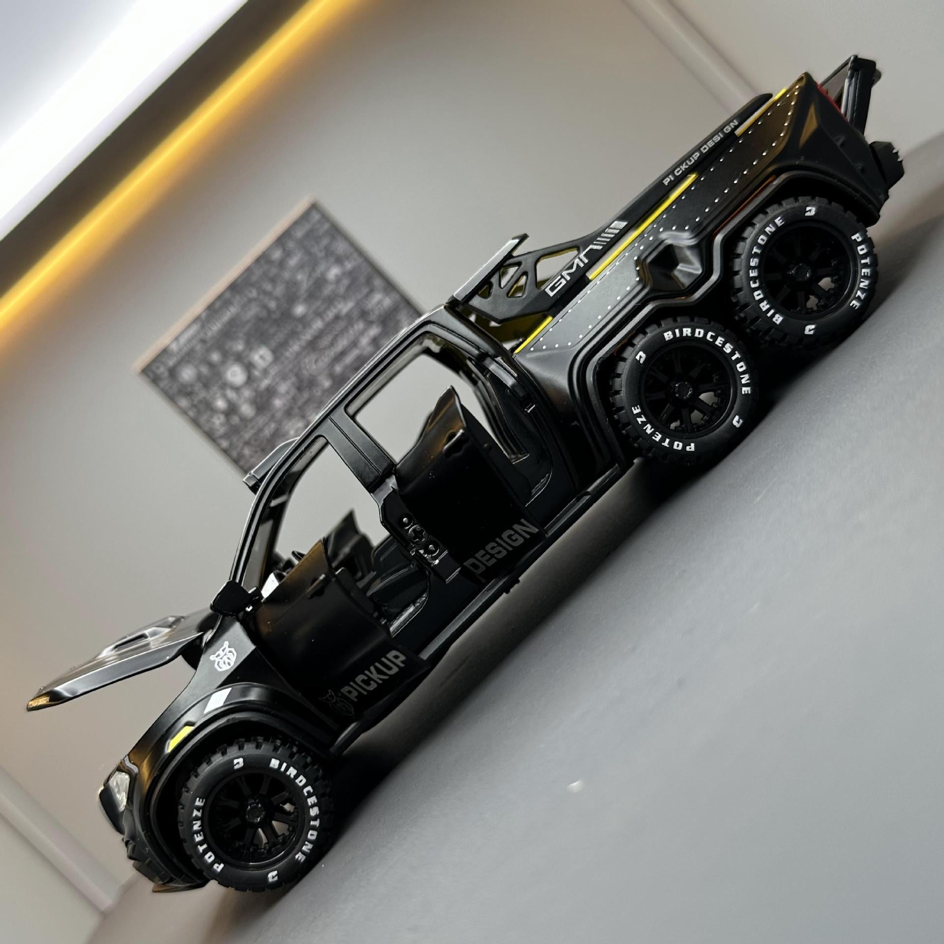 BIG SIZE AMG*6-6-PICKUP 1:24 DIECAST METAL PULLBACK TOY CAR WITH OPENABLE DOORS & LIGHT, MUSIC BOYS CAR FOR KIDS BEST TOYS GIFTS TOYS FOR KIDS [SIZE:-21CM*8.5CM*5.5CM]【 MULTICOLOR 】