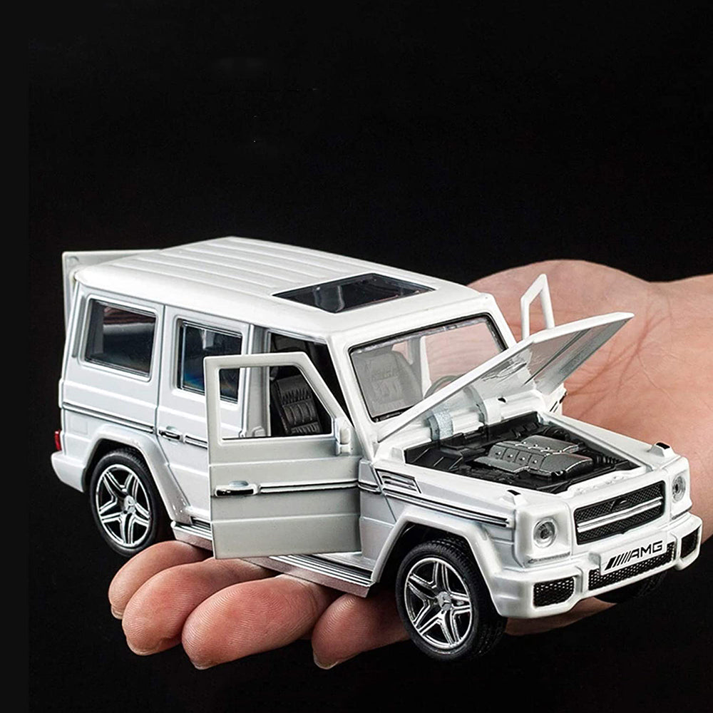 Mercedes Amg G-65  1:32 DIECAST METAL PULLBACK TOY CAR WITH OPENABLE DOORS & LIGHT, MUSIC BOYS CAR FOR KIDS BEST TOYS GIFTS TOYS FOR KIDS【 MULTICOLOR 】